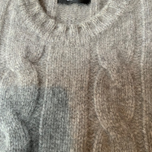 Tashia London Chunk Cashmere Sweater - Picture 8 of 10